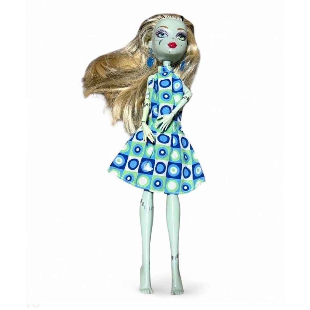 Monster High Frankie Stein Doll 2012 Mattel Blue Dress Earrings Articulated‎